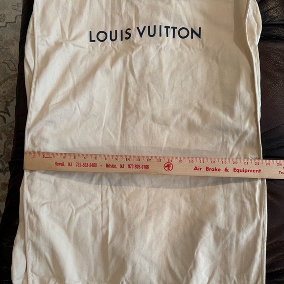 COPY - ✨LOUIS VUITTON Logo Fabric Garment Suit Extra Long Dust Bag Unisex Authe… - Picture 4 of 6